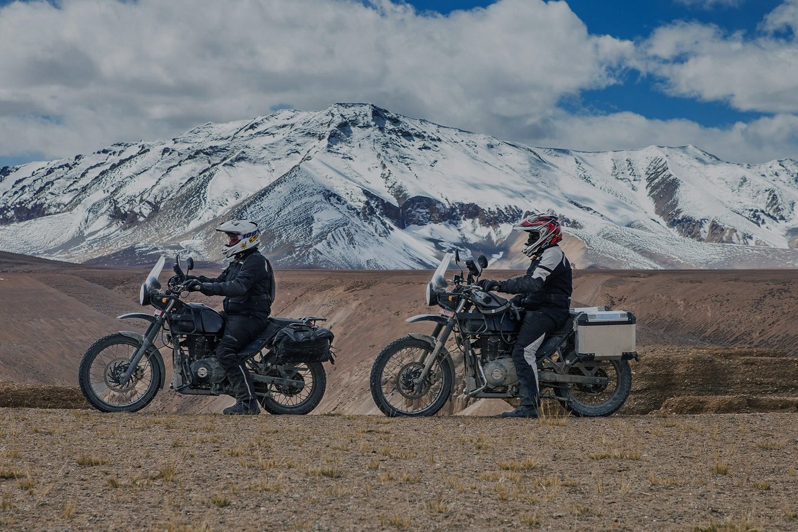 Royal-Enfield-The-Himalayan-motorcycle-testing-videos-5